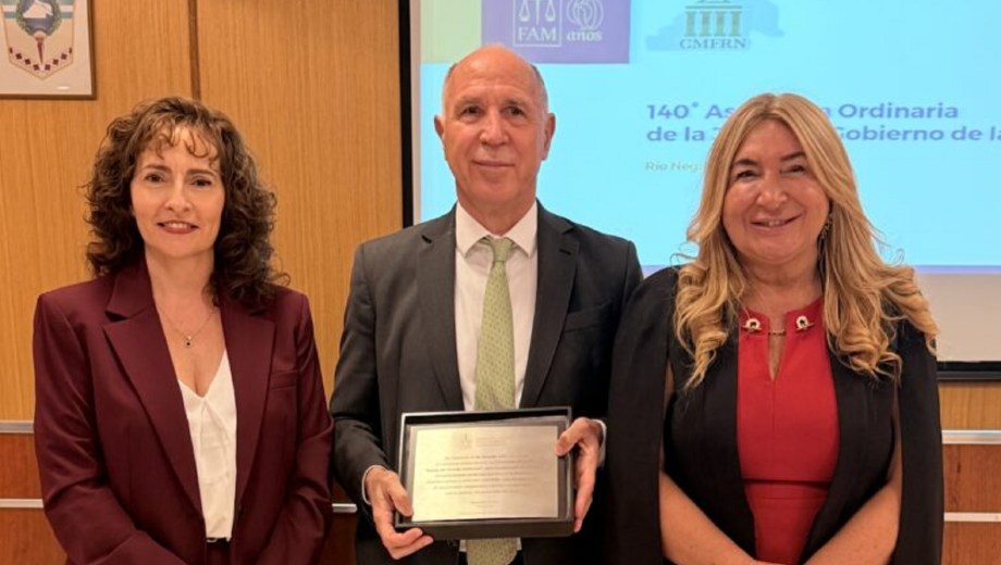 El juez de la Corte Suprema de Nación brindó una conferencia en Roca.