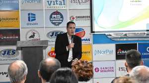 Damián Di Pace en Roca: indignación por la Ruta 22, el rol de Vaca Muerta y una sentencia, «estamos a 15 días de importar inflación»