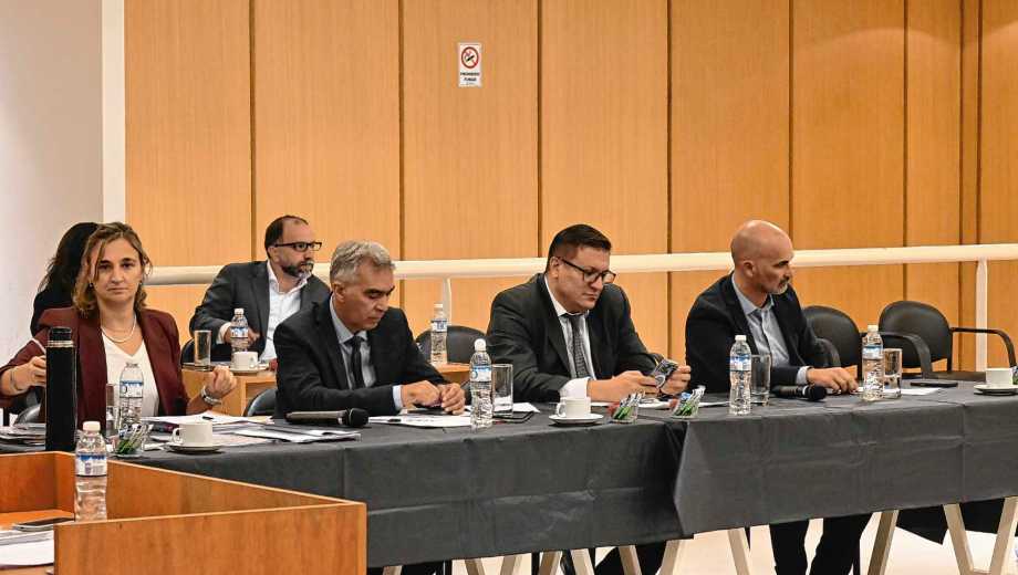 El Consejo de la Magistratura se reunió en Roca y tomó definiciones por denuncias a tres jueces laborales. Foto:  Juan Thomes