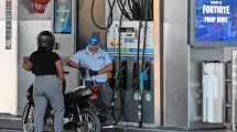 Imagen de ¿Aumenta el combustible en agosto 2026?: Nación oficializó una suba parcial del impuesto a la nafta y el gasoil