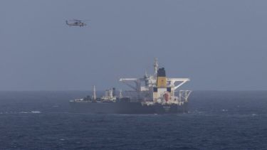 Mientras escala la guerra en Medio Oriente, el precio del petróleo vuelve a romper los US$100 por barril