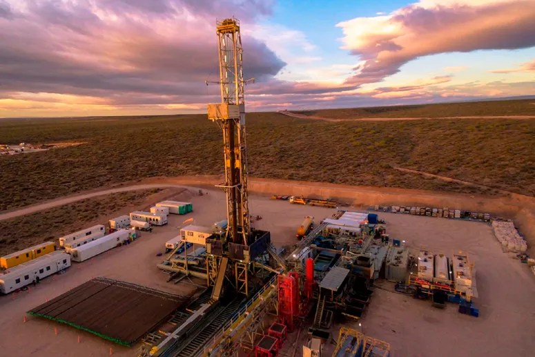 El doble impacto del conflicto en Medio Oriente para la economía argentina. (Foto: archivo Matías Subat)