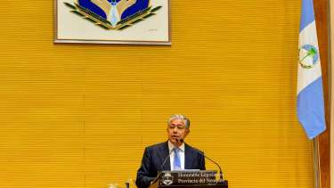 Rolando Figueroa inauguró las sesiones de la Legislatura con la mira puesta en el Neuquén 2030