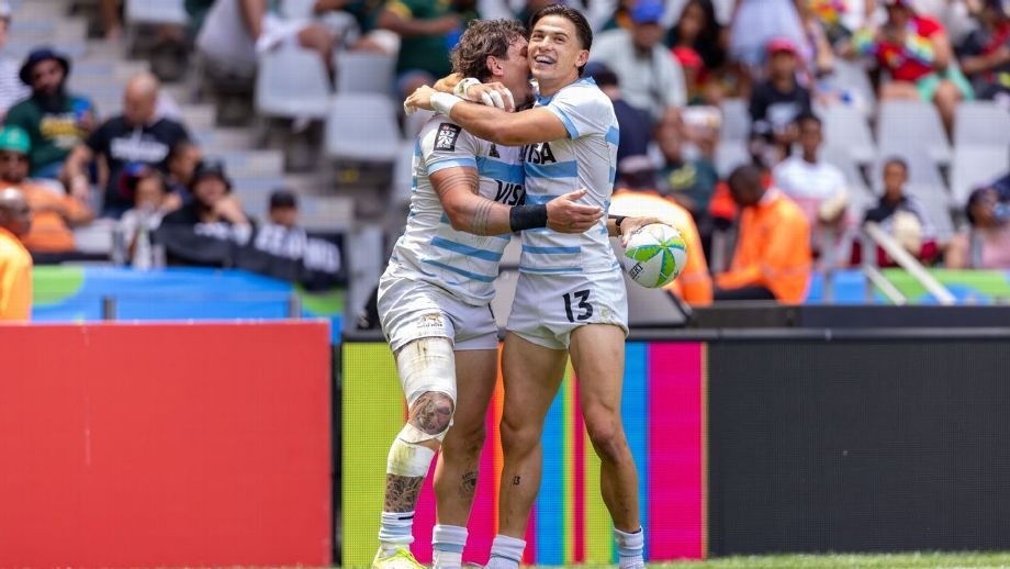 Marcos Moneta y Luciano González formarán parte de la gira de los Pumas 7's.