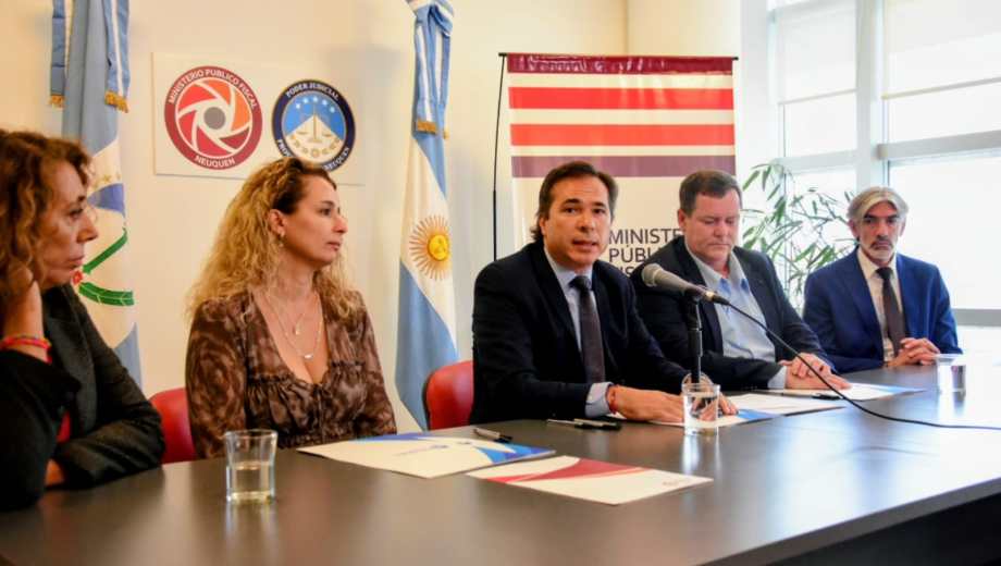 La firma del convenio se realizó en el edificio del MPF en la Ciudad Judicial. Foto: Cecilia Maletti.