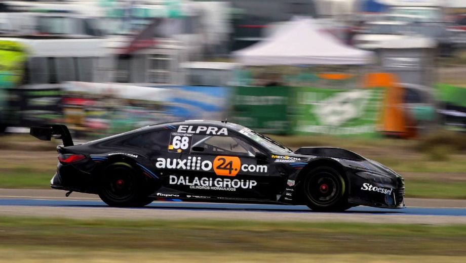 Santero le dio la primera victoria a BMW en el TC.