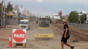 Obra en Avenida Mosconi: cómo sigue el mapa de cortes y qué pasará en el acceso al puente Neuquén – Cipolletti