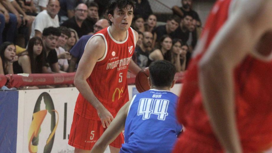 Drazen Sinigoj la rompió y lideró al Rojo en su segunda victoria  federal. (Oscar Livera)