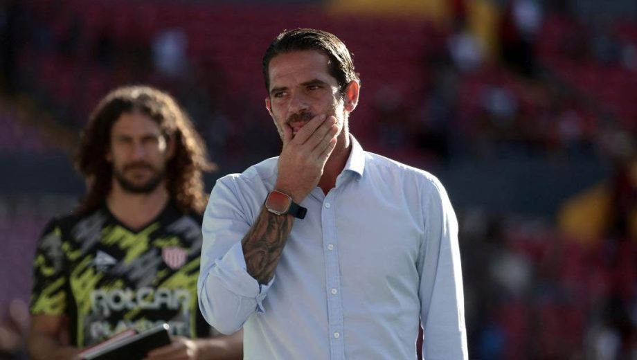 Fernando Gago viene de una mala campaña en Necaxa, donde duró poco más de cinco meses en el cargo.