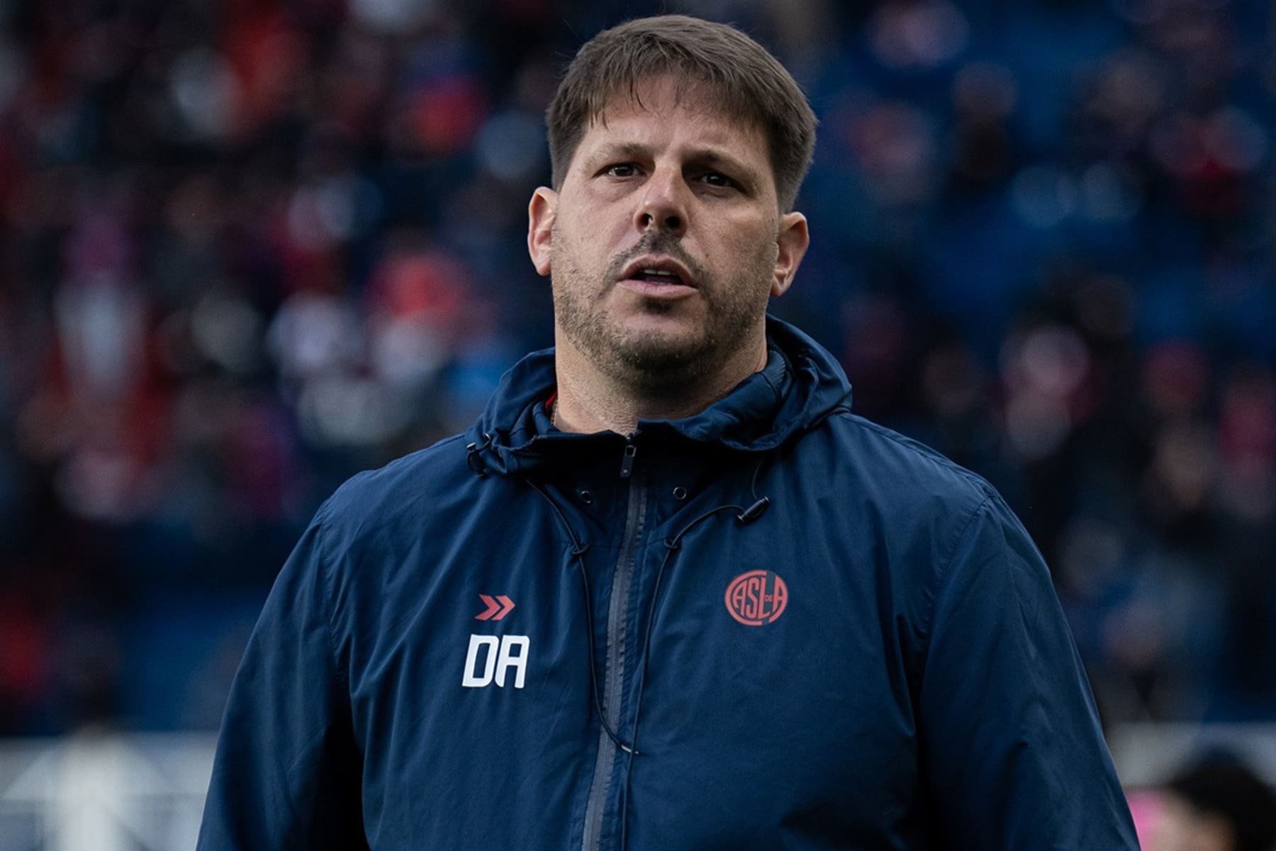 Otro golpe a San Lorenzo: el ex DT Damián Ayude embargó al club por una cifra millonaria