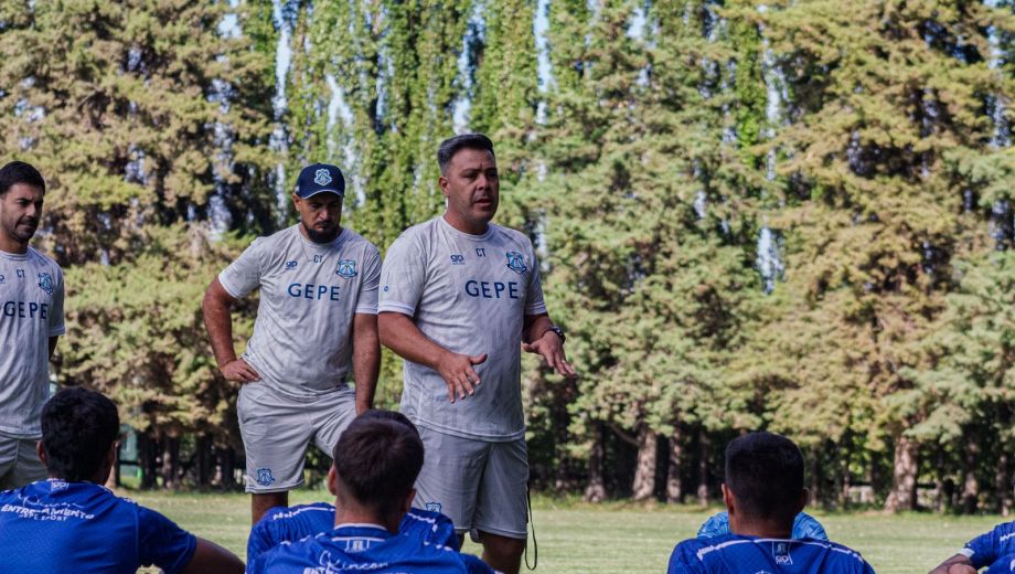 Pablo Castro, entrenador de Deportivo Rincón. 