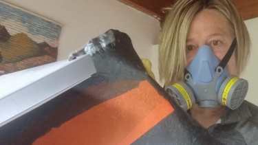 La fonoaudióloga que cambió el consultorio por el reciclaje en Villa La Angostura