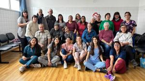 Crece la Juegoteca del hospital Heller, un espacio que ejercita la mente y acompaña a adultos mayores