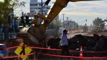 Imagen de Caño roto en la obra en Avenida Mosconi de Neuquén: EPAS dijo cuándo se normalizará el servicio de agua