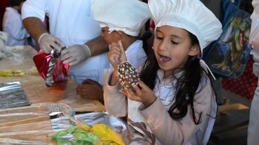 Largó la Fiesta del Chocolate: los niños de Bariloche decoraron sus huevos de Pascua