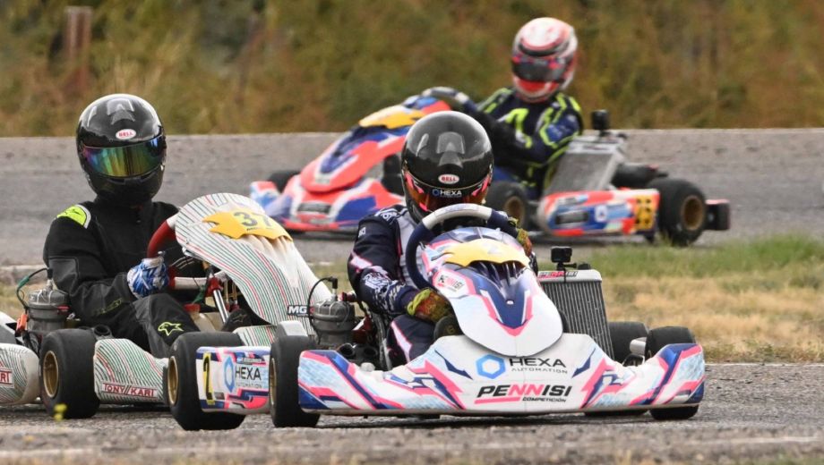 Herbsonmer la peleó desde atrás y logró un gran triunfo en la segunda fecha. (Alejandro Carnevale)