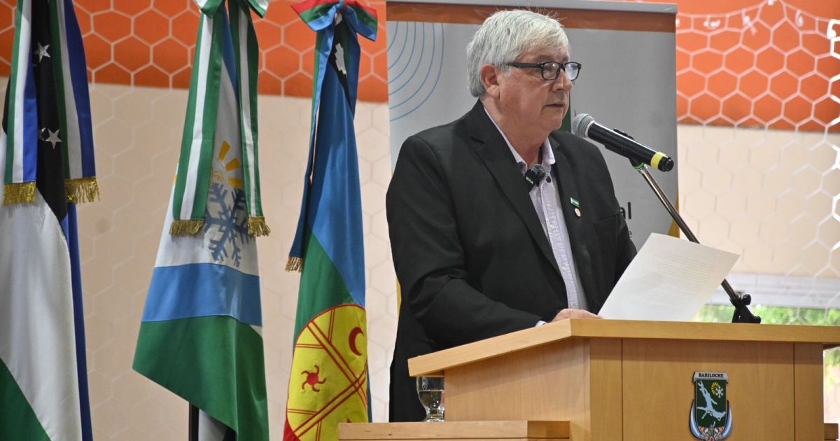 Cortés busca traer un centro de transferencia de Mercado Libre que genere 300 empleos en Bariloche