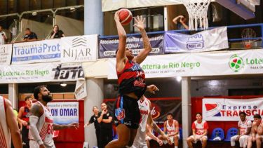 Contundente triunfo de Deportivo Viedma ante Rocamora, en la Liga Argentina de básquet