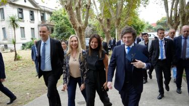 El Gobierno blinda la reforma laboral: busca que el caso Adorni no complique el diálogo con las provincias