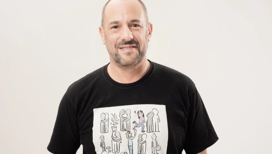 Alejandro Schujman presenta "Adolescencia, un desafío posible". Foto: gentileza