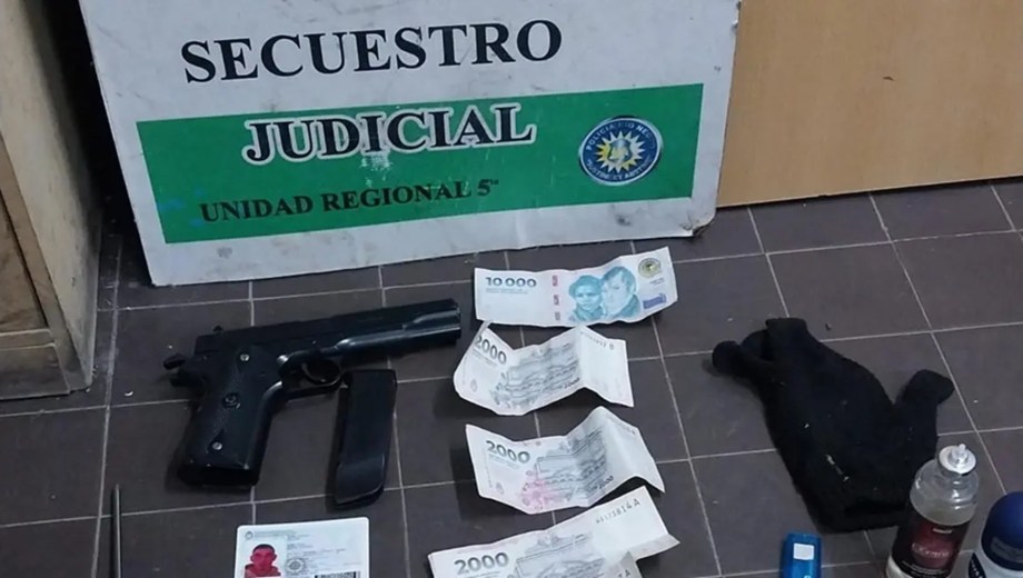 Insólito en Río Negro: fue a la comisaría a denunciar amenazas y quedó detenida por llevar un arma limada en la mochila
