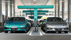 Más de 1.000 kilómetros y carga récord: el nuevo salto del auto eléctrico