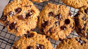 Apenas unos minutos para preparar estas galletas de avena con chips de chocolate