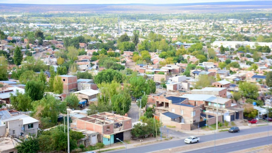 Miden la calidad del aire en Neuquén. (Foto: Matías Subat).