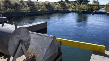 Picún Leufú: Adjudican obra clave para optimizar el riego en La Picacita