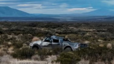 Dos heridos por un vuelco de una camioneta sobre la Ruta 40, en el norte de Neuquén