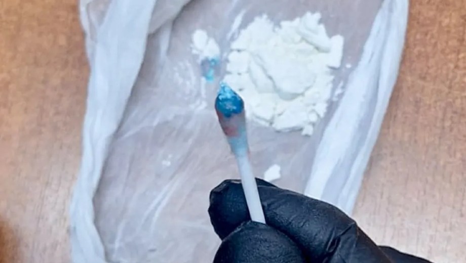 La descubrieron llevándole cocaína a su hijo preso en la cárcel de Cutral Co