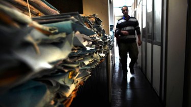 Río Negro reduce costo estatal en papel por la digitalización, con disparidad en sus gastos y áreas con subas