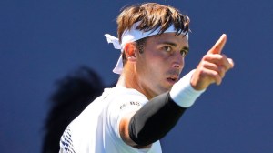 Etcheverry ganó un partidazo y avanzó a la tercera ronda del Masters 1000 de Miami