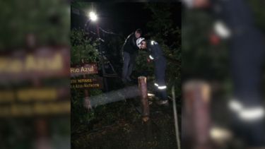 Rescate nocturno en El Bolsón: turistas se perdieron al bajar del Hielo Azul por una «mala indicación»