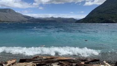 Tragedia en Chubut: murió un hombre de 47 años tras el vuelco de un velero en el lago Epuyén