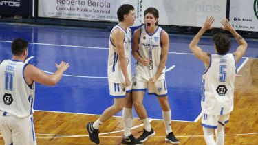 Liga Federal de básquet: triunfazo de Club Plottier en la casa de Atlético Regina
