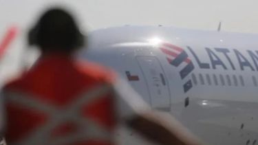 Latam retoma los vuelos entre Neuquén y Chile: los días y horarios confirmados para las frecuencias