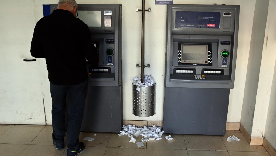 La "compensación" extraordinaria de 125.000 pesos se pagará este viernes. Foto Archivo