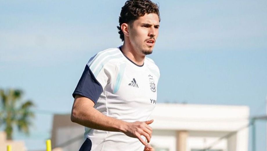 El delantero de Estraburgo se lesionó de gravedad y se pierde una posible convocatoria a la Copa del Mundo.