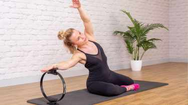 Pilates Mat en casa: cómo crear el espacio ideal y los elementos imprescindibles