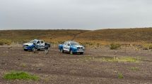 Imagen de Video | Desde el aire buscan al hombre que desapareció en un paraje de Neuquén: así son los recorridos en helicóptero