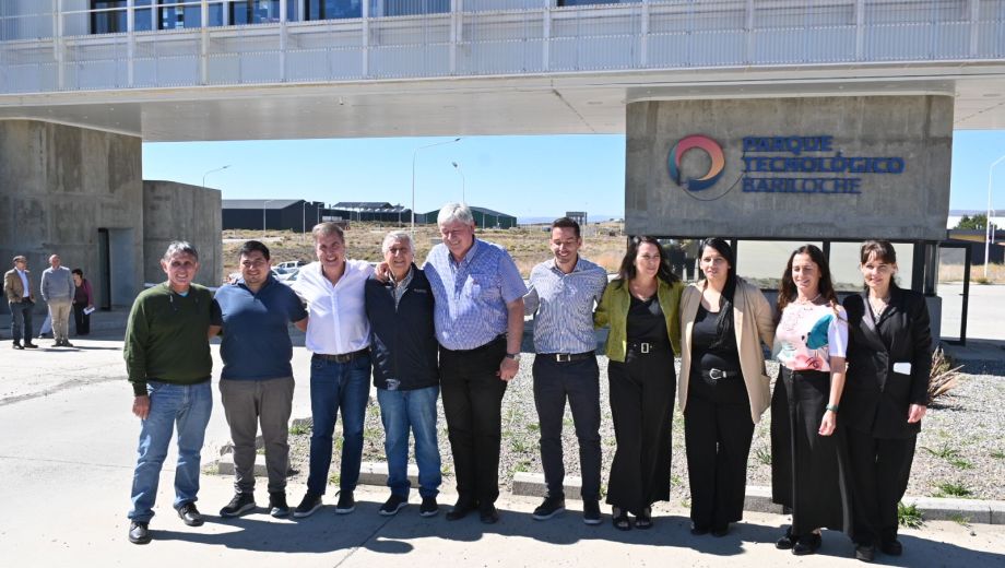 Intendentes de Bariloche, El Bolsón, Dina Huapi y Ñorquinco tuvieron el encuentro regional con el ministro Agustín Ríos por la coparticipación provincial. Foto: Chino Leiva