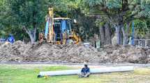 Imagen de Quién era el trabajador que murió en Roca tras el derrumbe de una obra cloacal: la Fiscalía ordenó la autopsia