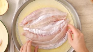 Tarta de merluza: receta fácil, rendidora, con masa crocante y relleno jugoso