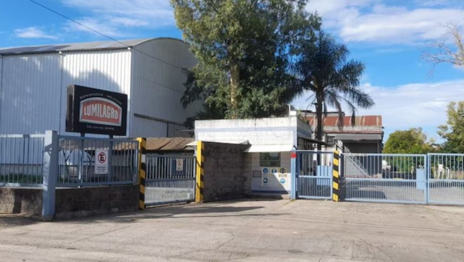 Cambios en la reconocida empresa de termos. Foto:  Lumilagro. 