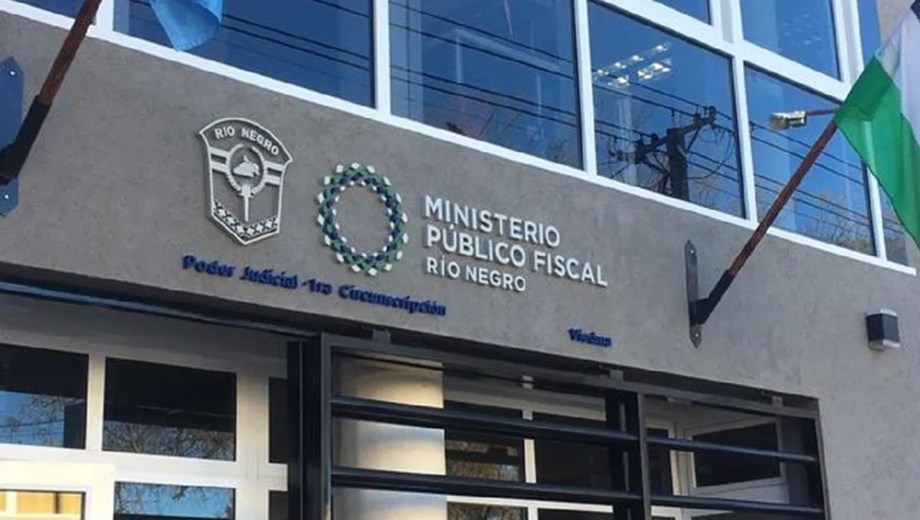 Oficial inspector de la Policía de Río Negro irá a juicio: está acusado de abusar de una empleada de la fuerza 