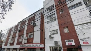 Investigan el parto de una niña de 12 años abusada: allanaron una clínica en Buenos Aires y hallaron ocho fetos