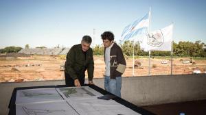 Colapinto visitó el Gálvez en otro guiño para la vuelta de la Fórmula 1 a Argentina