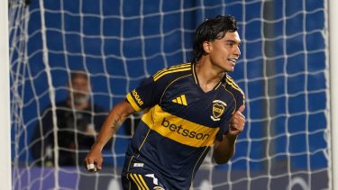 ¿Exequiel Zeballos se va de Boca? Un club europeo planea una oferta millonaria