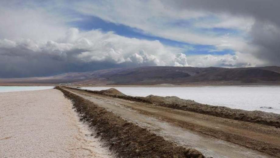 La compañía australiana anunció un crecimiento del 150% en los recursos de su proyecto Candelas. Con este salto, el holding se posiciona entre los diez proyectos de litio en etapa de construcción y producción más grandes del planeta. 